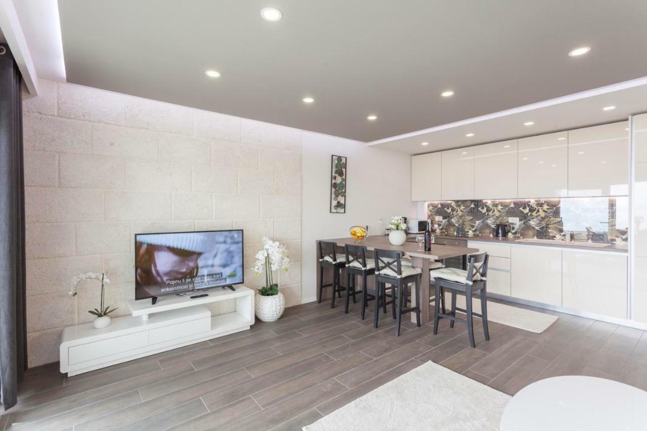 Luxury Apartment Stockholm -Sea&City View Makarska Zewnętrze zdjęcie